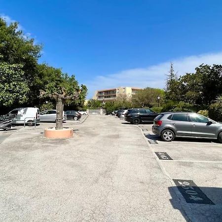 Appartement Avec Jardin Au Coeur De Saint-Tropez. Kültér fotó