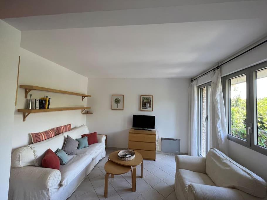 Appartement Avec Jardin Au Coeur De Saint-Tropez. Kültér fotó